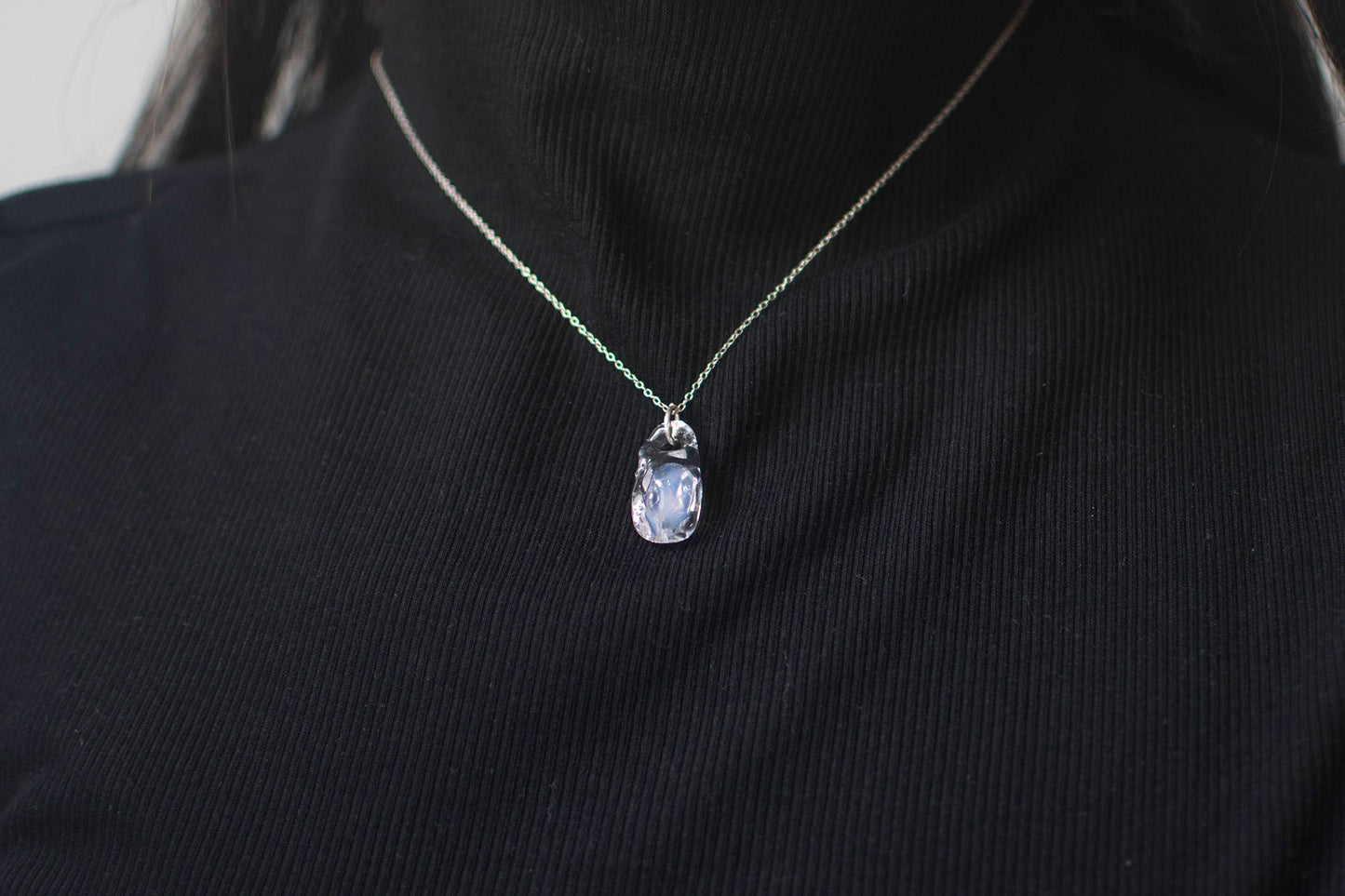 Stone Necklace - Clear x Pink