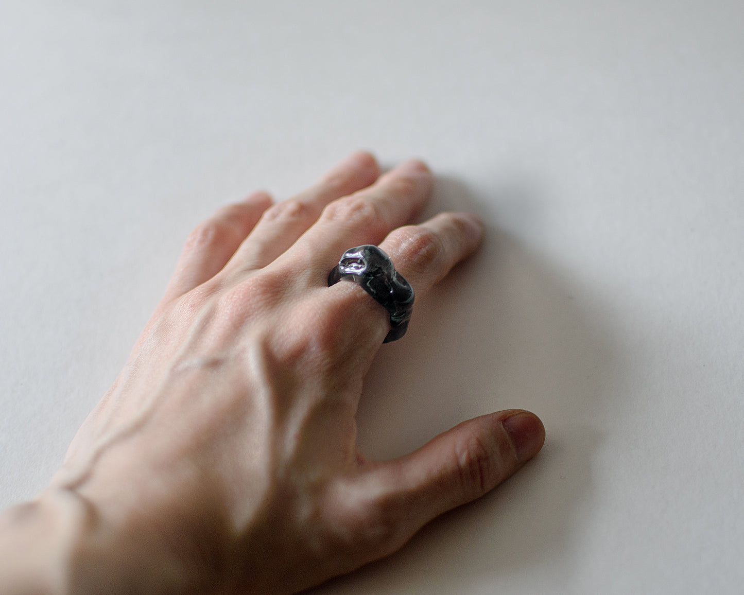 Chunky Ring Transparent Black