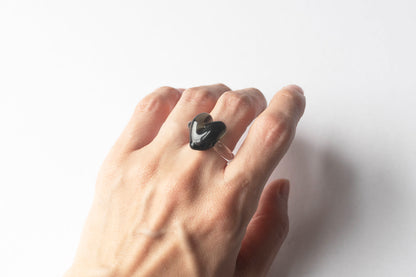 Chunky Heart Ring Transparent Black